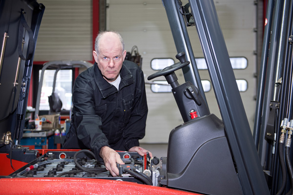 Forklift Repair